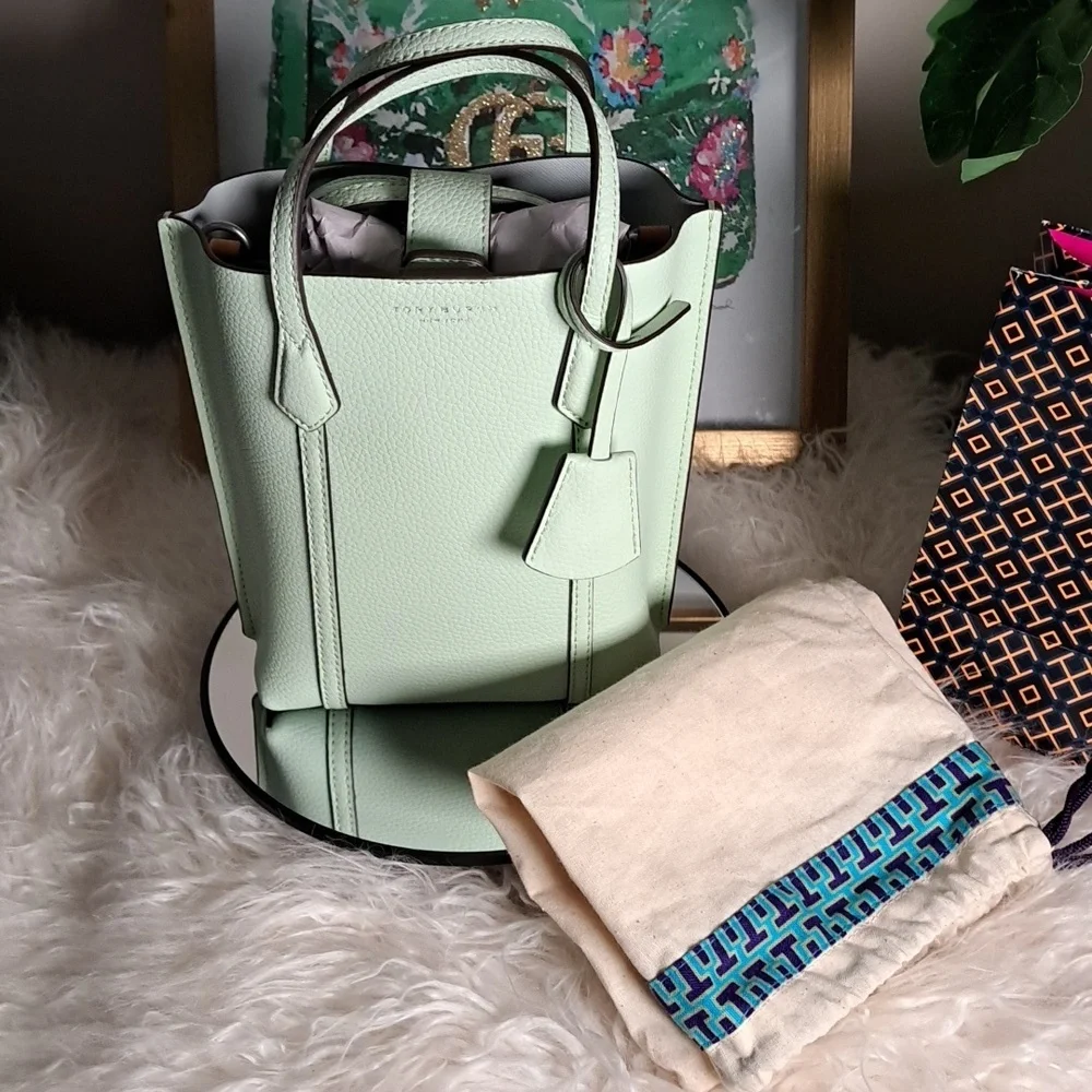 Tory Burch NWOTs Perry Mini leather Crossbody
